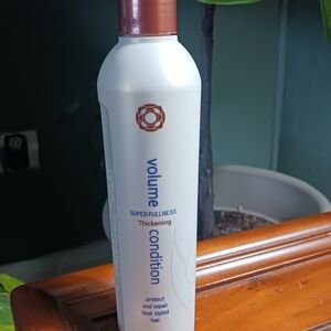 Thermafuse Volume Condition Thickening Hair Product 8oz Bottle.